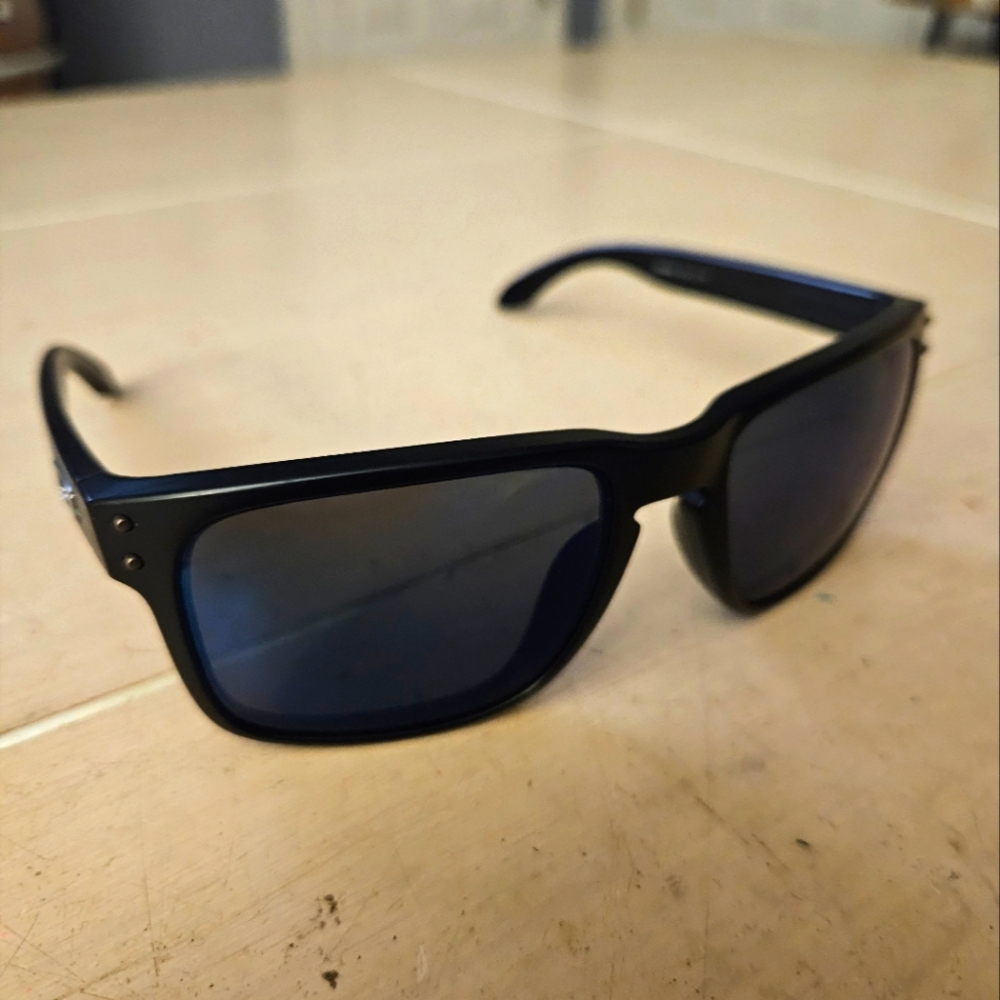 Oakley Polarized Sunglasses